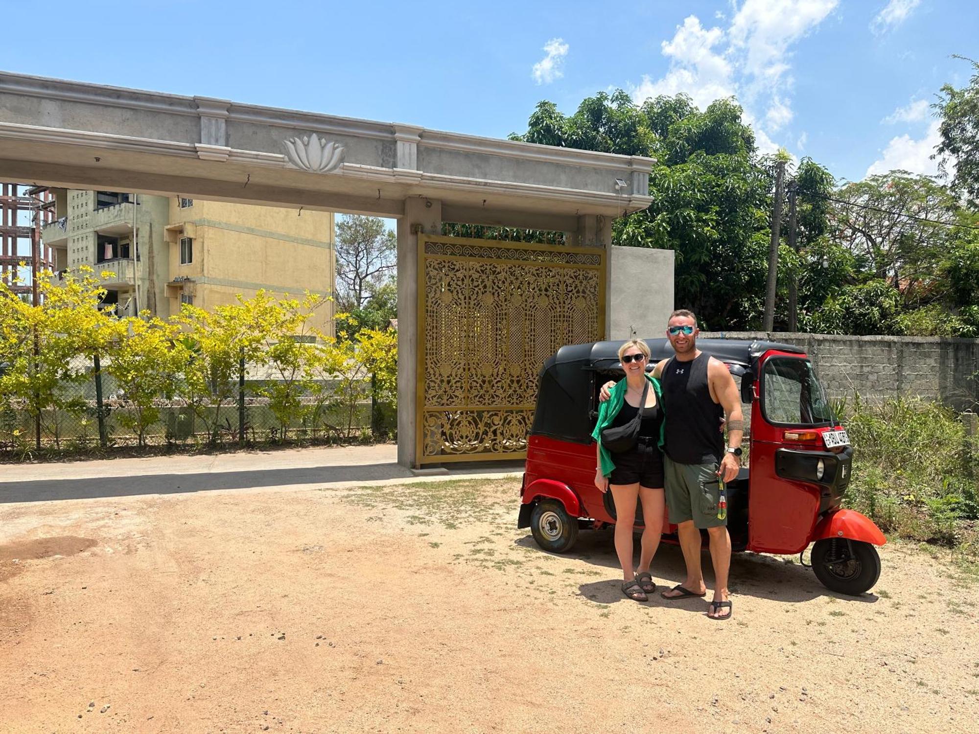 St Claire'S Green Negombo Hotel & Hostels ภายนอก รูปภาพ